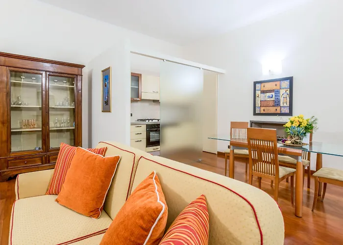 Loger Confort & 4* Turín