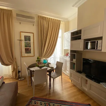 Loger Confort & Apart Otel 4*