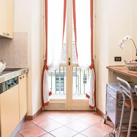 Loger Confort & 4* Turin