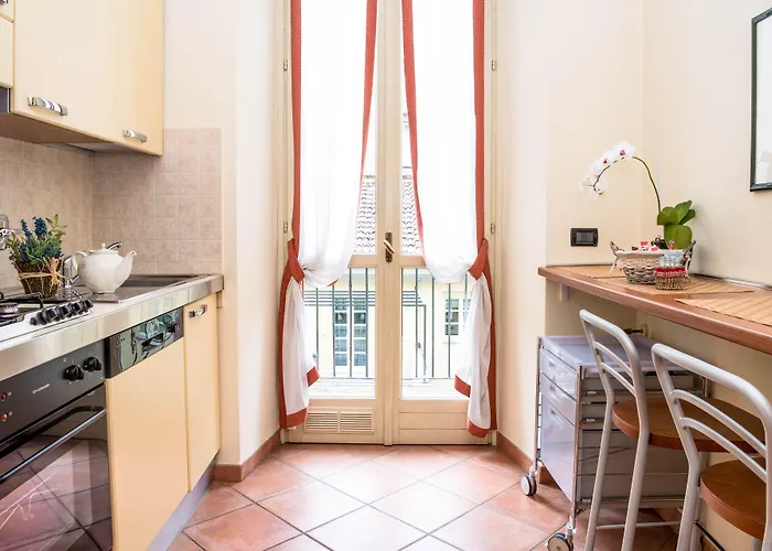 Loger Confort & 4* Turin